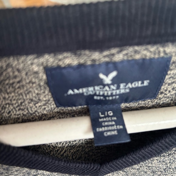 AMERICAN EAGLE sweater. - Picture 10 of 10
